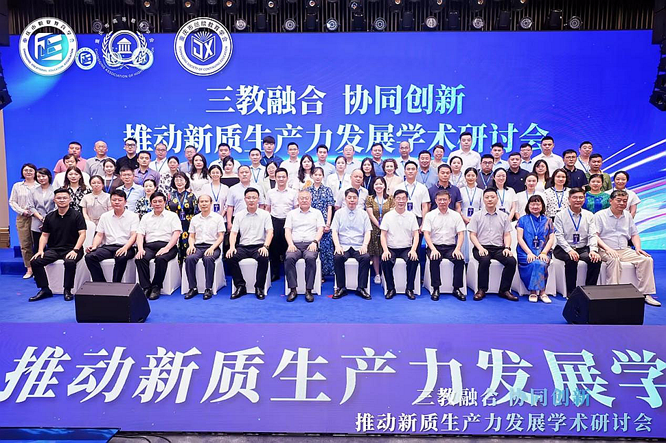 图片1 图片1